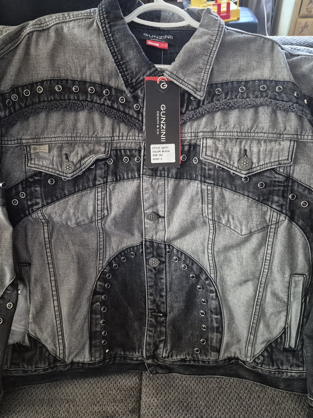 Gunzinii Denim Jacketr